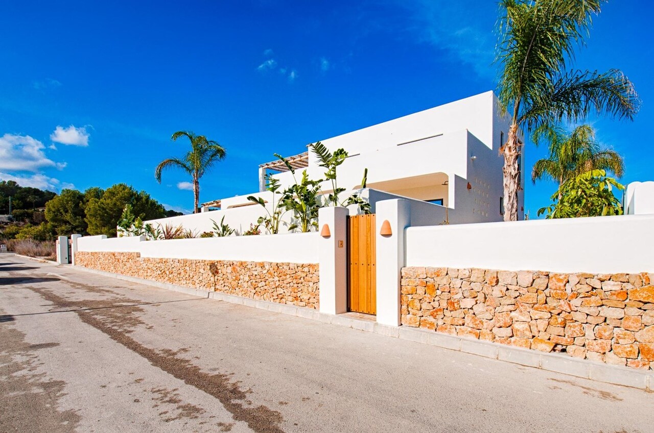 Chalet ibicenco a la venta en Moraira