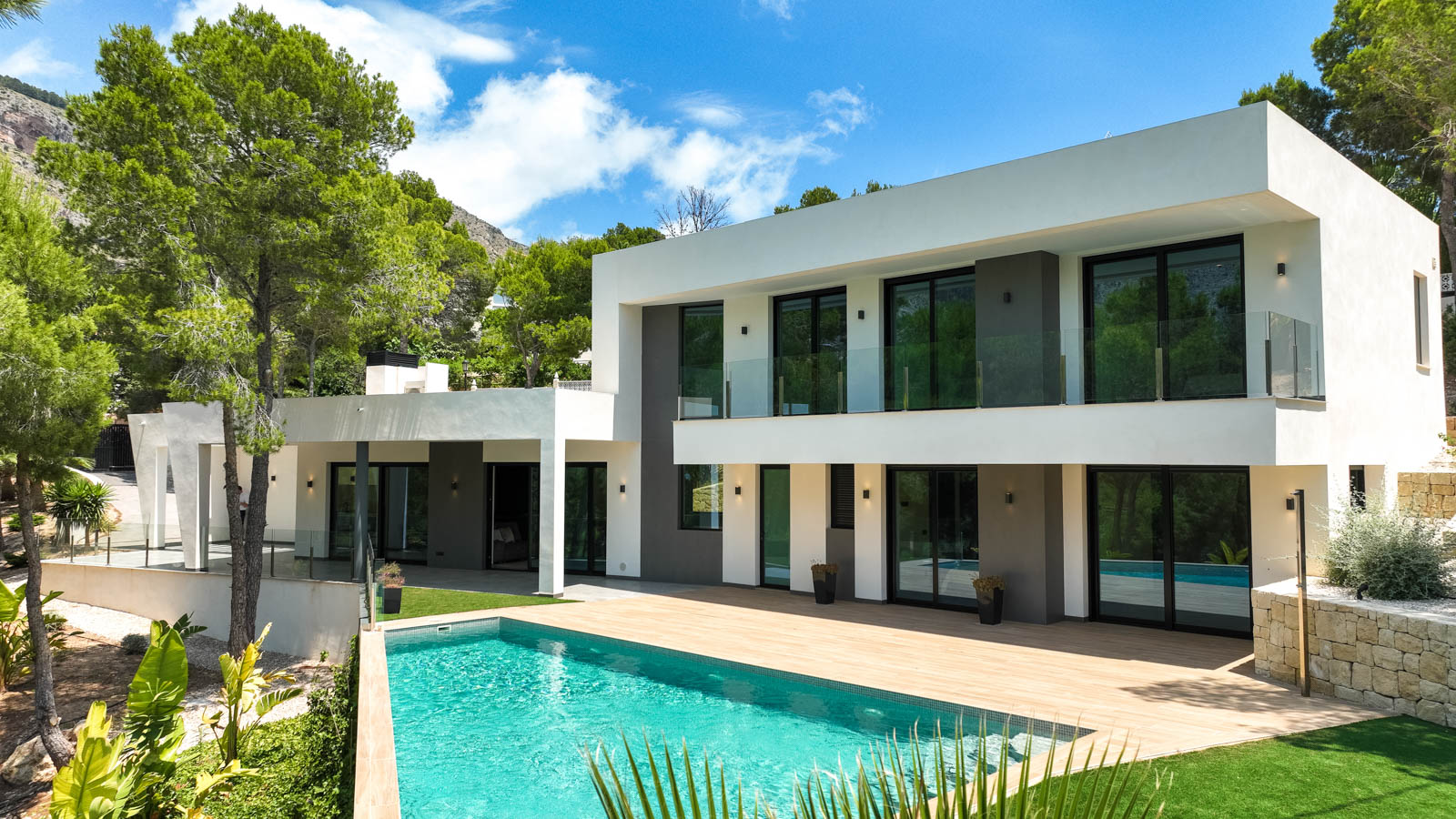 Luxury villa for sale in Altea