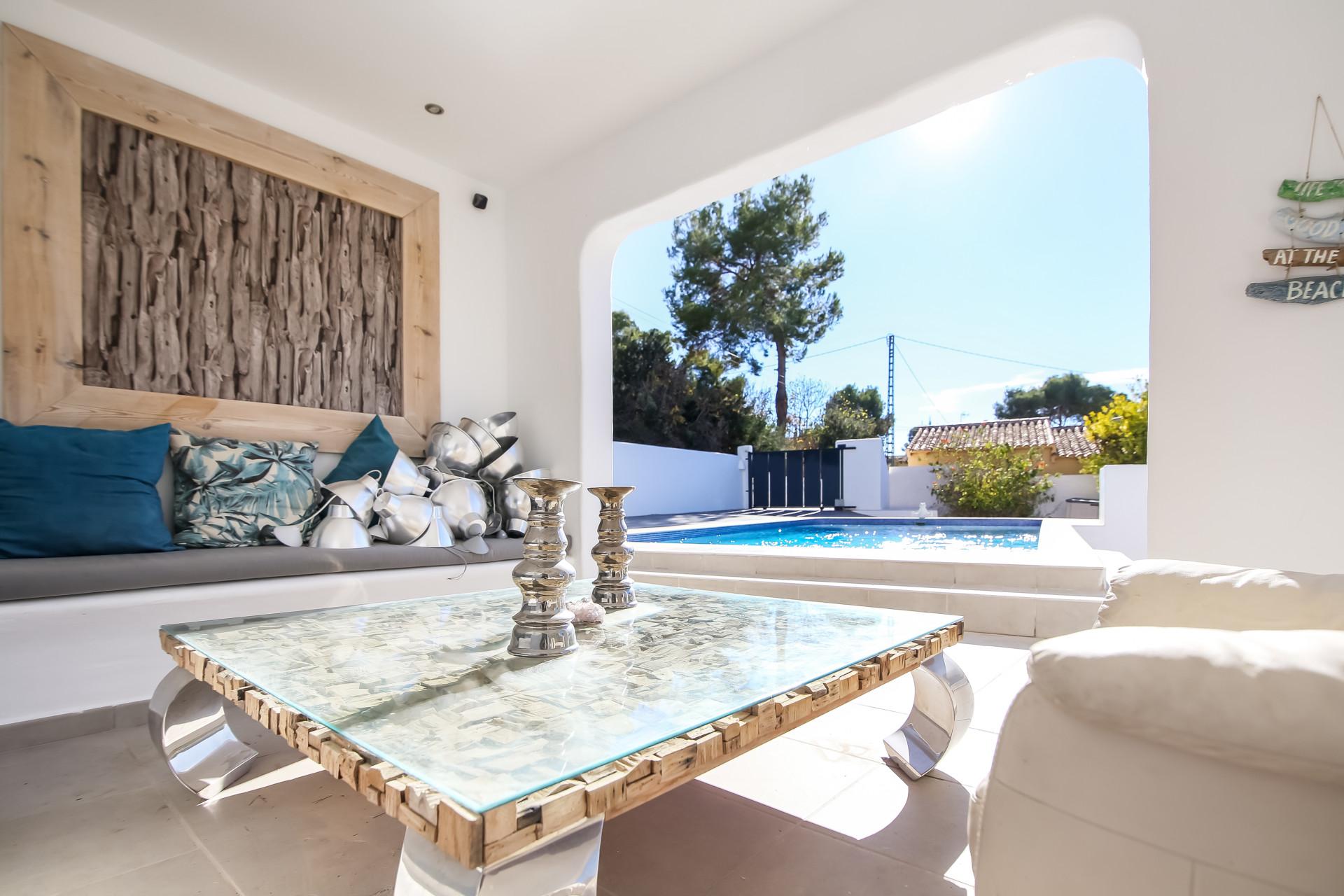 Chalet moderno a la venta en Moraira