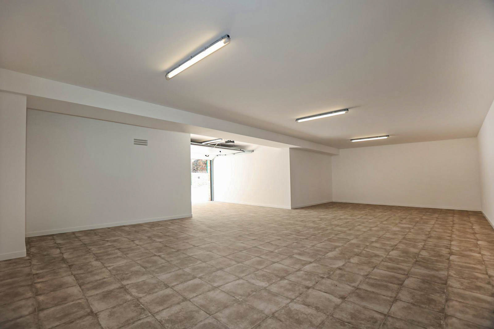 Chalet de obra nueva a la venta en La Fustera