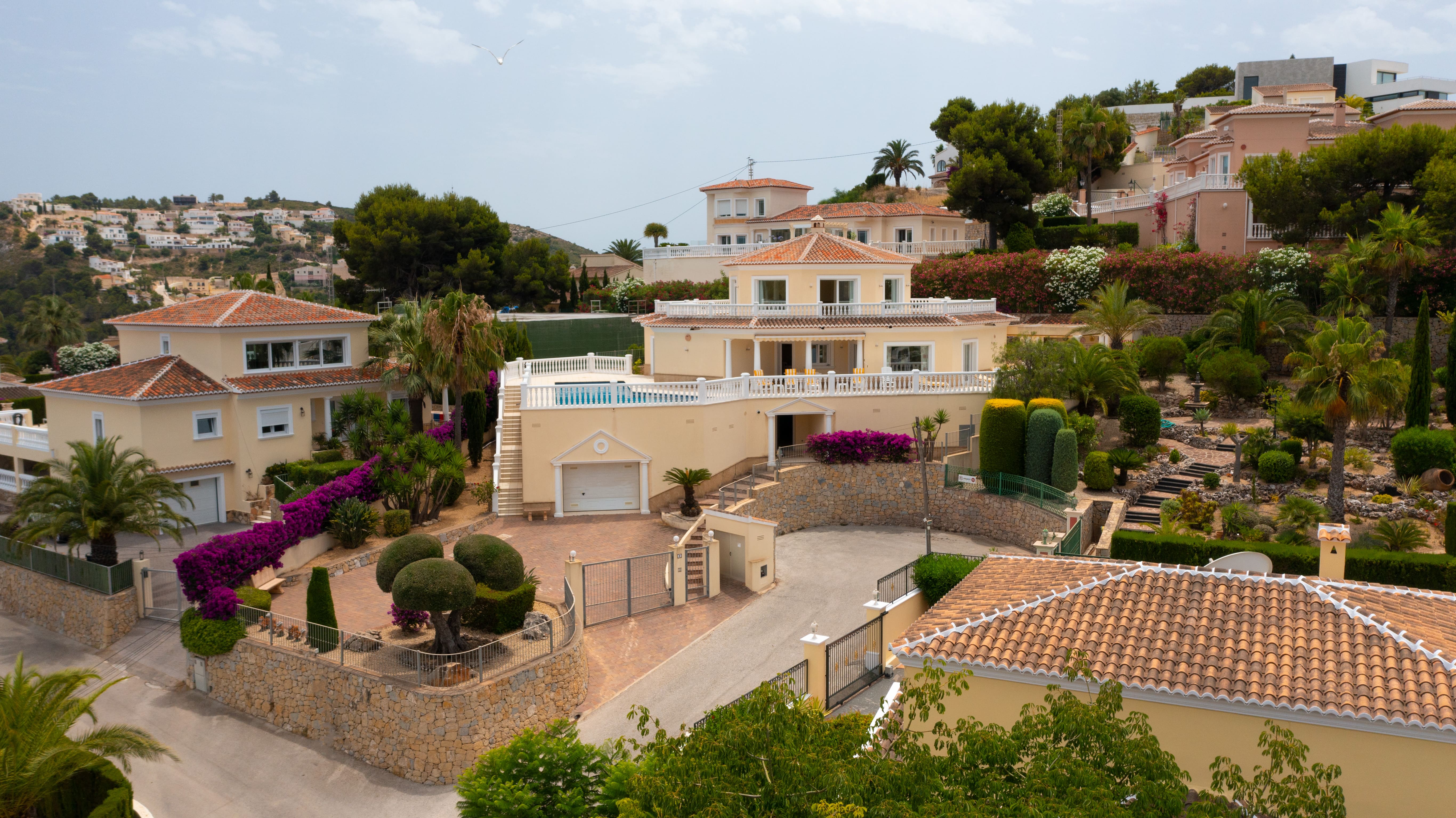 Luxury villa in Arnella