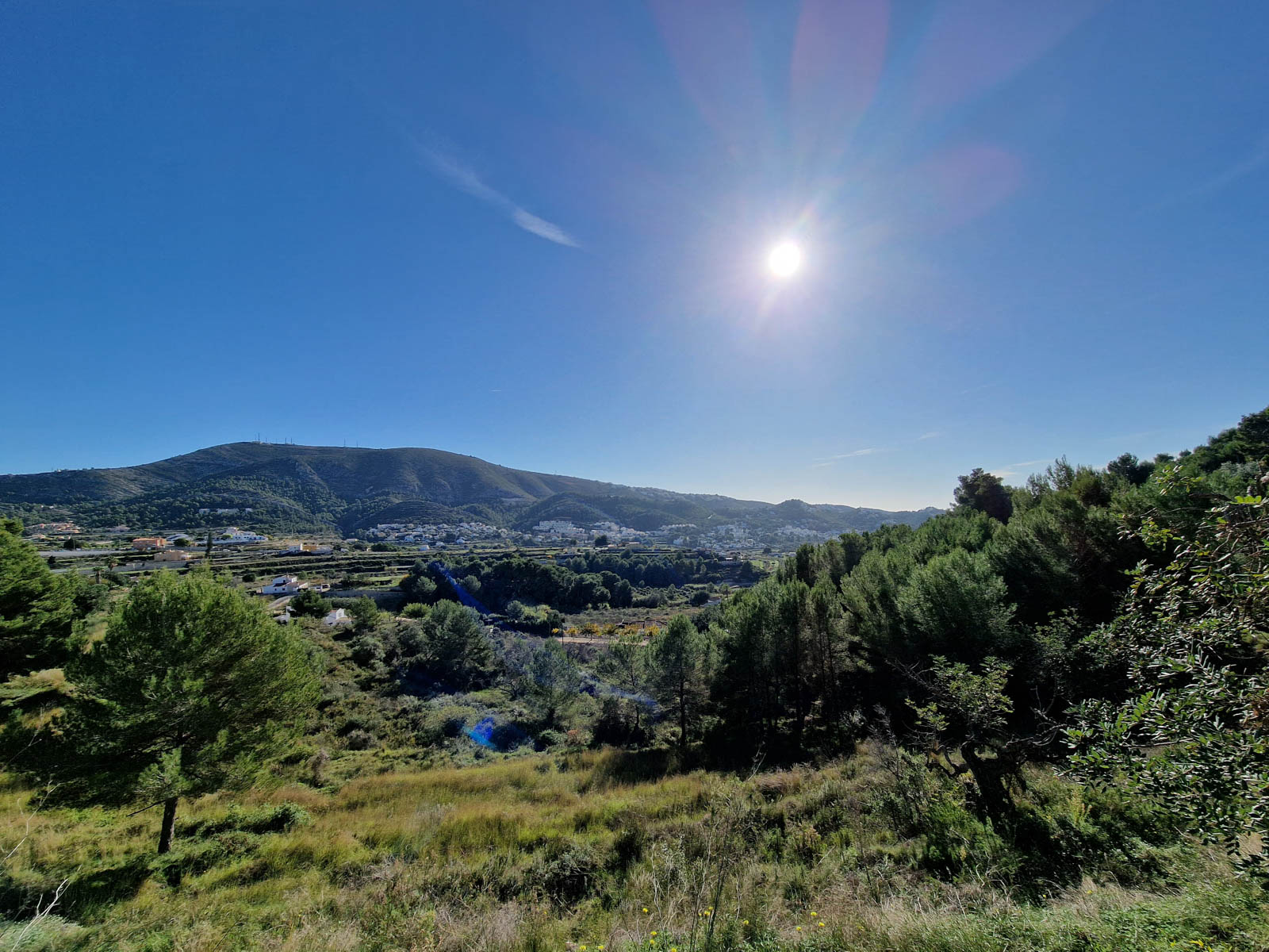 Parcela con vistas al mar en Benitachell