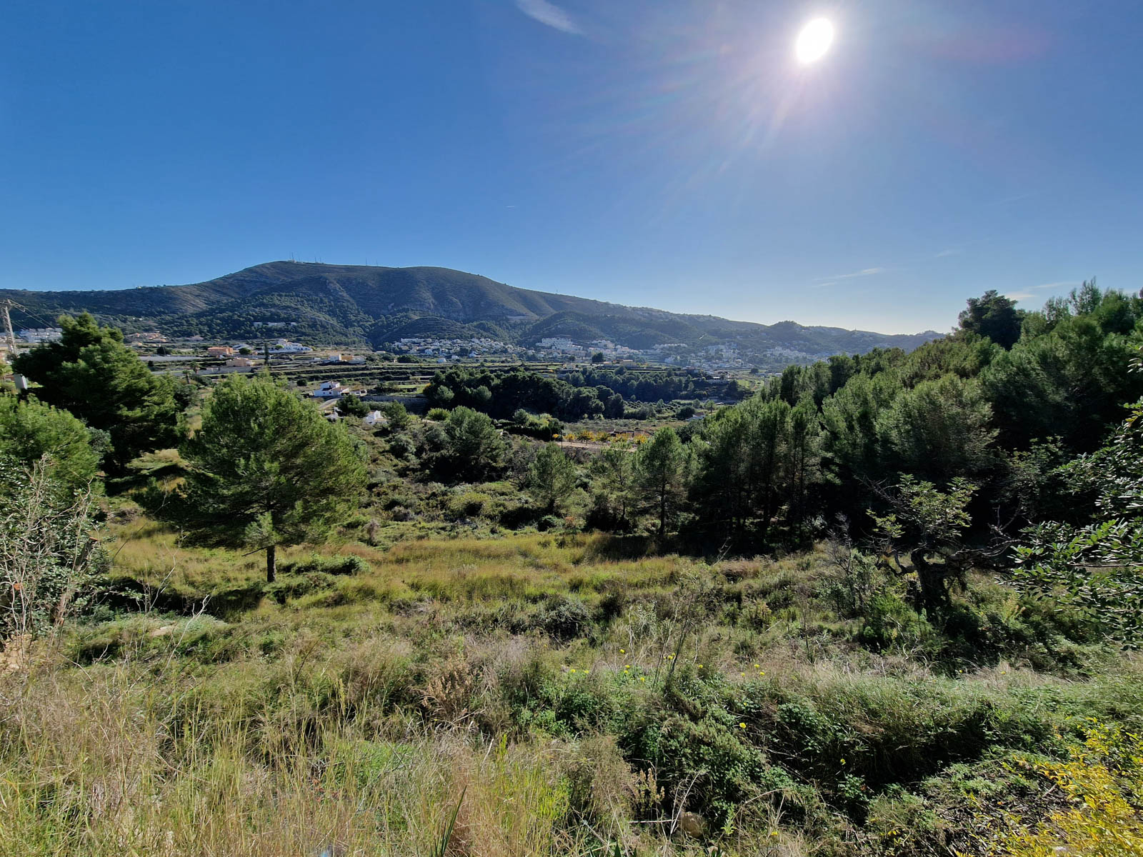 Parcela con vistas al mar en Benitachell