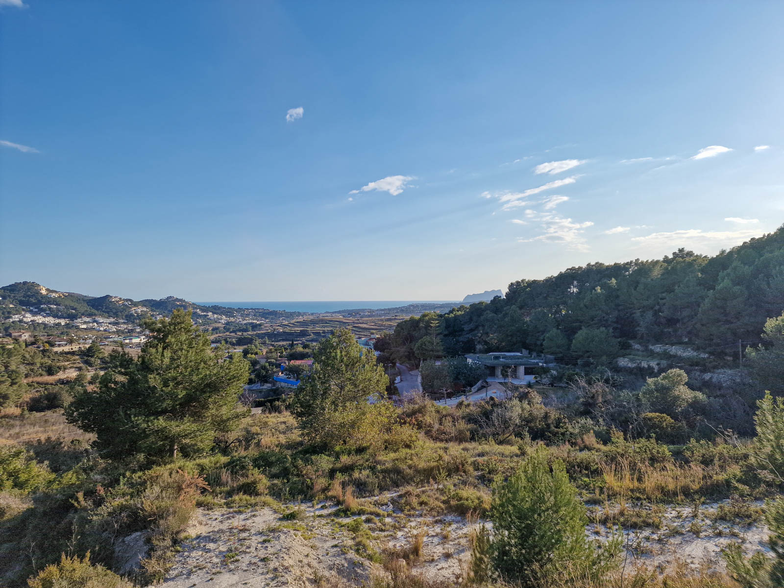 Parcela con vistas al mar en Benitachell